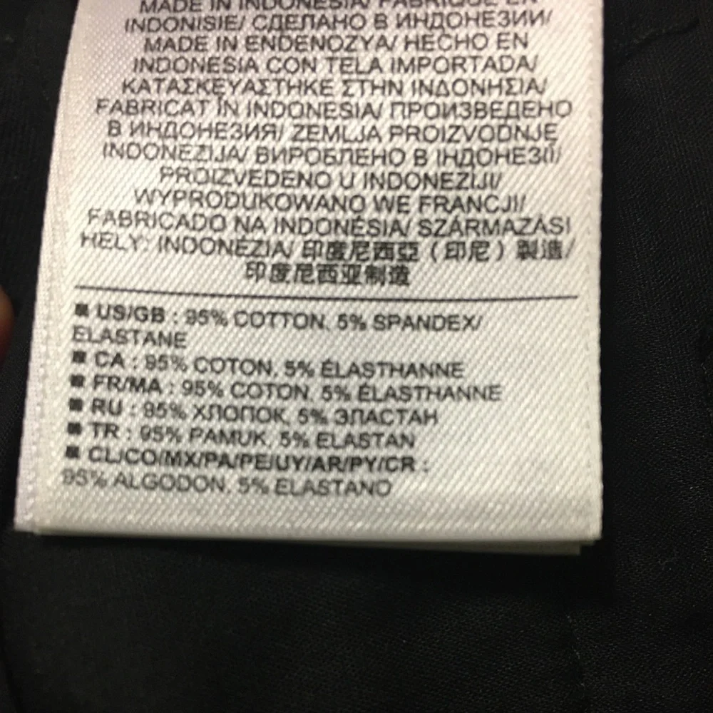 GAP black two way stretch cotton slim cropped pants size 00 Audrey Hepburn - Picture 5 of 5